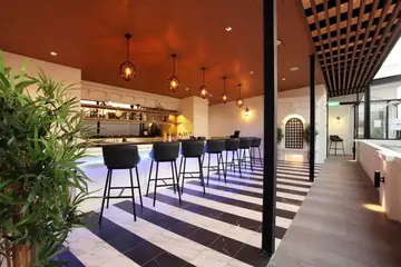 Millionaire Club & Bistro 5